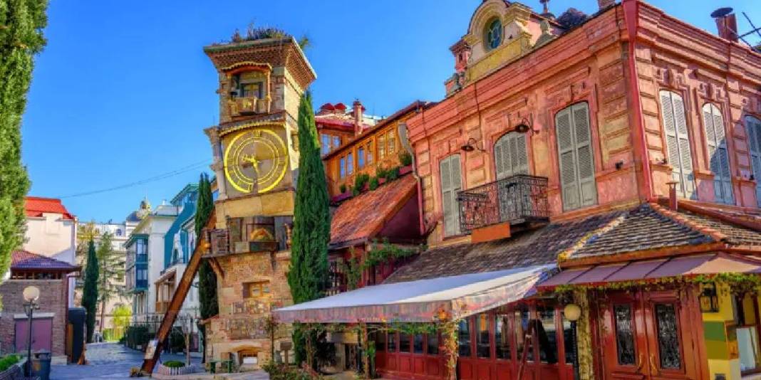 Kışın en keyifli kaçamağı! 2 saatlik uçuş mesafesinde: Yılbaşı tatili için popüler rota oldu 3